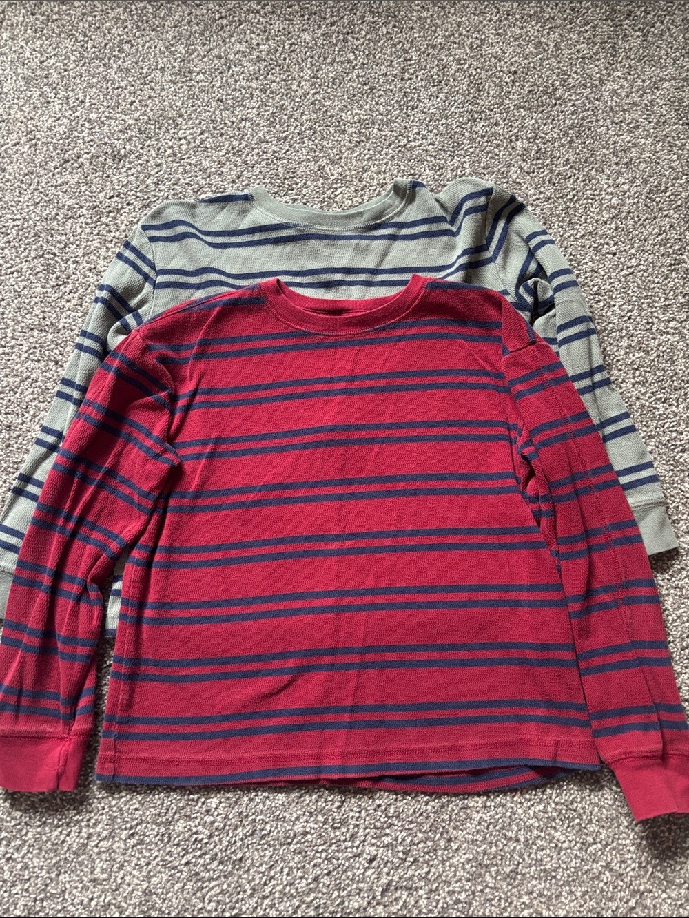 Gap boys long sleeve tops